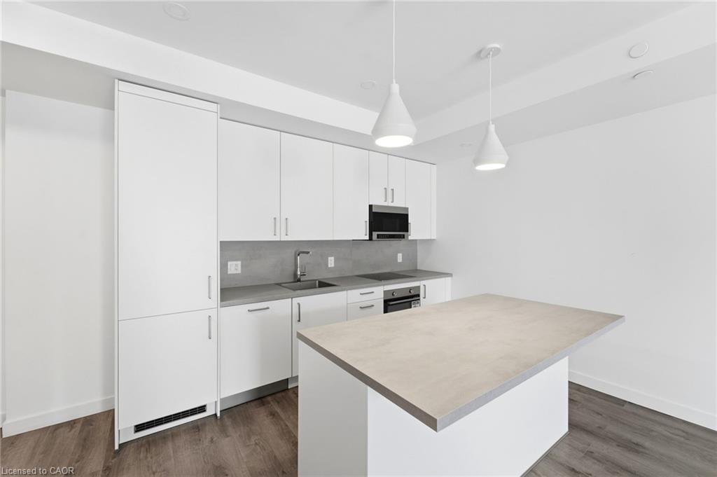 111-7549a Kalar Road Property Photo 14