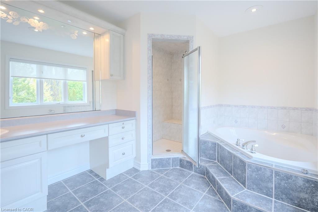 79 Moorland Crescent Property Photo 27
