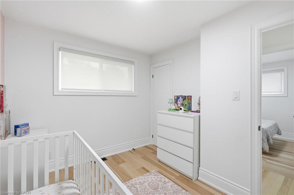 4861 Mapleview Crescent Property Photo 25