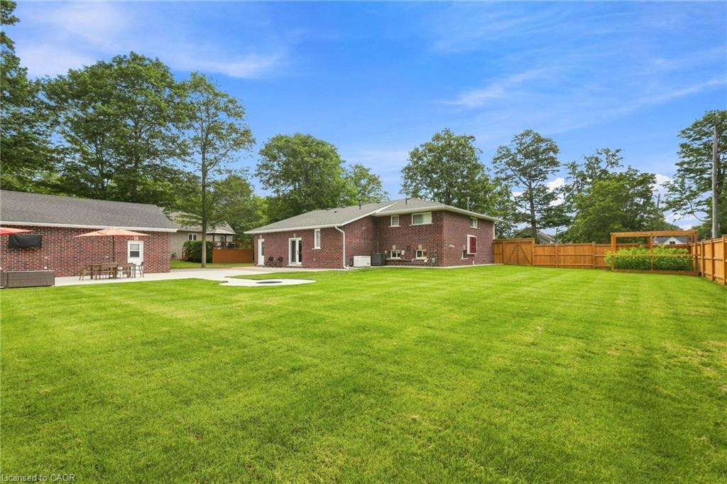4861 Mapleview Crescent Property Photo 41