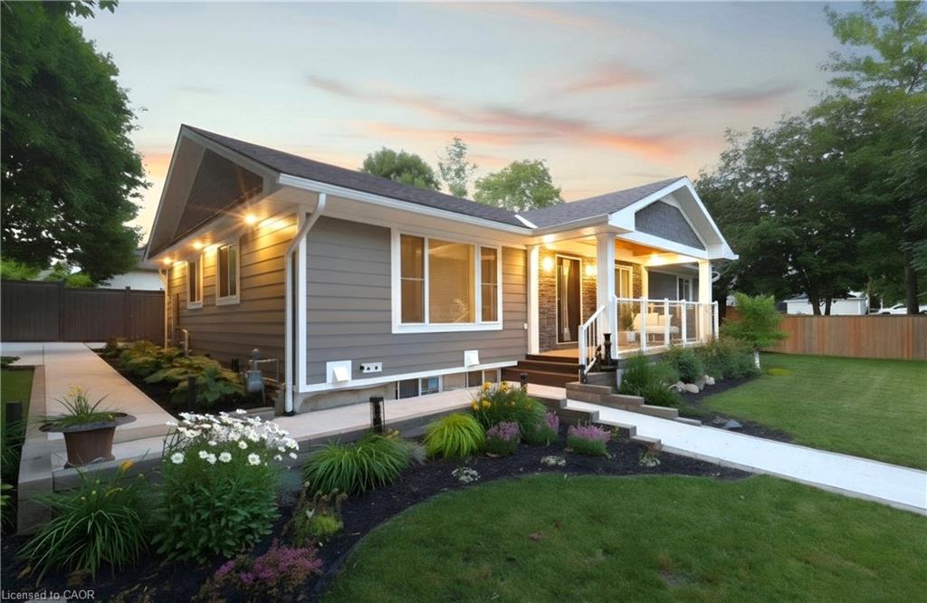 99 John Street W Property Photo 2