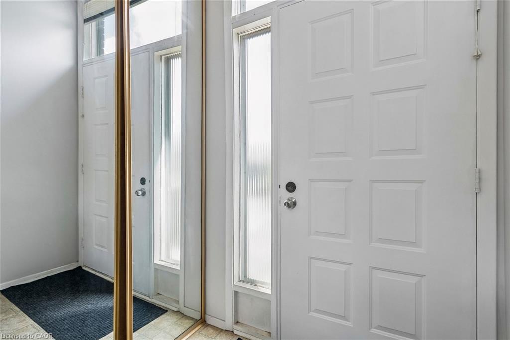 5 Hockley Path Property Photo 6