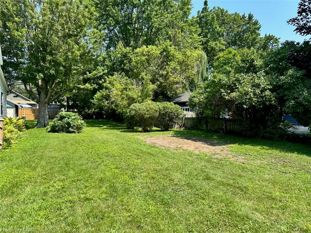 Vl North Cayuga Street W Property Photo 7