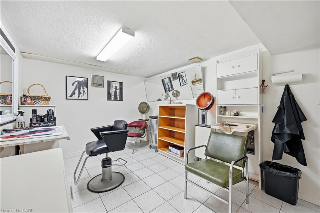 83 Oakridge Drive Property Photo 38
