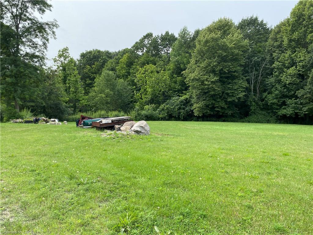 2427 Pinegrove Road Property Photo 5