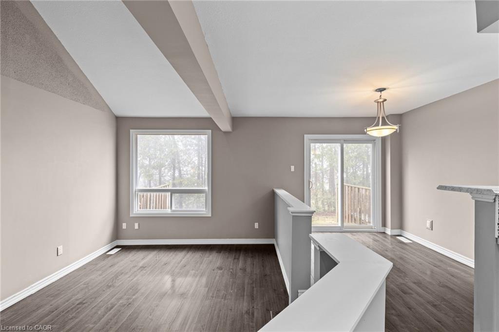 12-12 Lankin Boulevard Property Photo 14