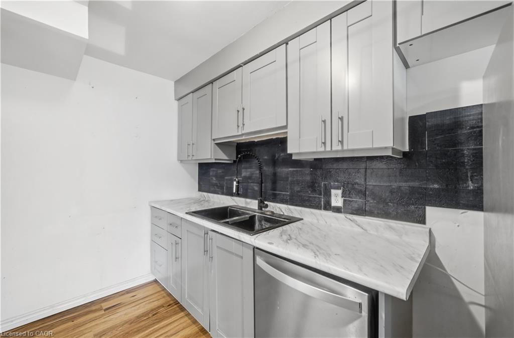 10-76 Borden Parkway Property Photo 8
