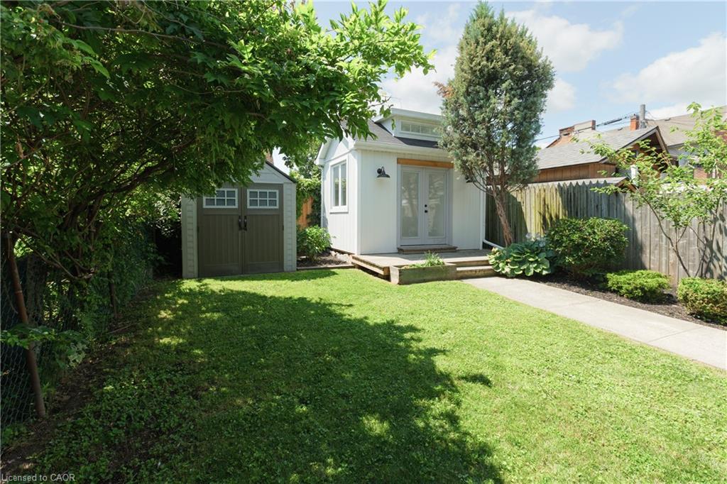46 Murray Street E Property Photo 18