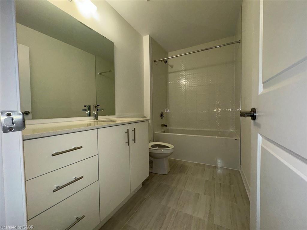 92 Starfire Crescent Property Photo 11