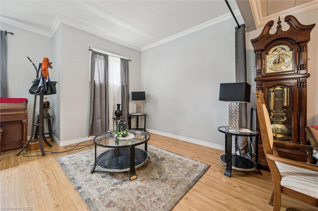 27 Roseview Avenue Property Photo 12