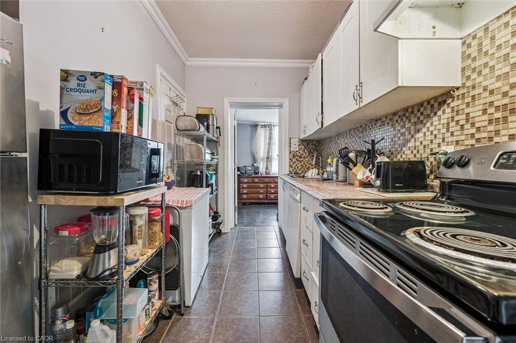 27 Roseview Avenue Property Photo 21