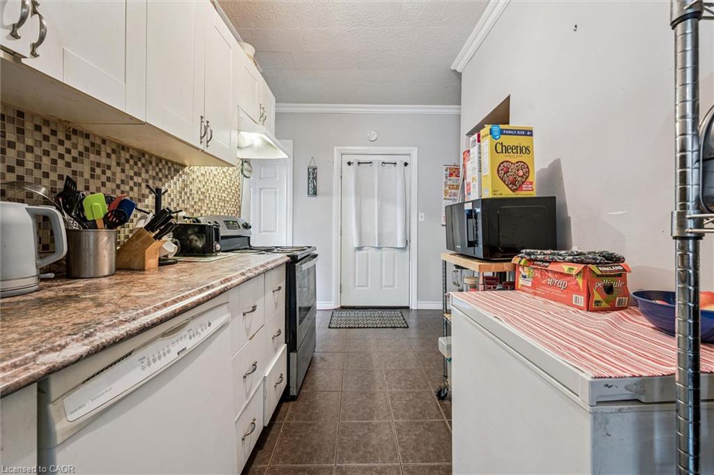 27 Roseview Avenue Property Photo 22