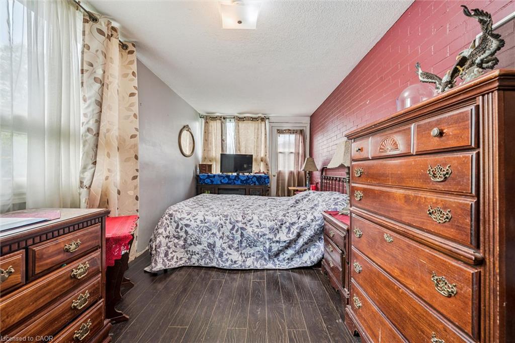 27 Roseview Avenue Property Photo 24