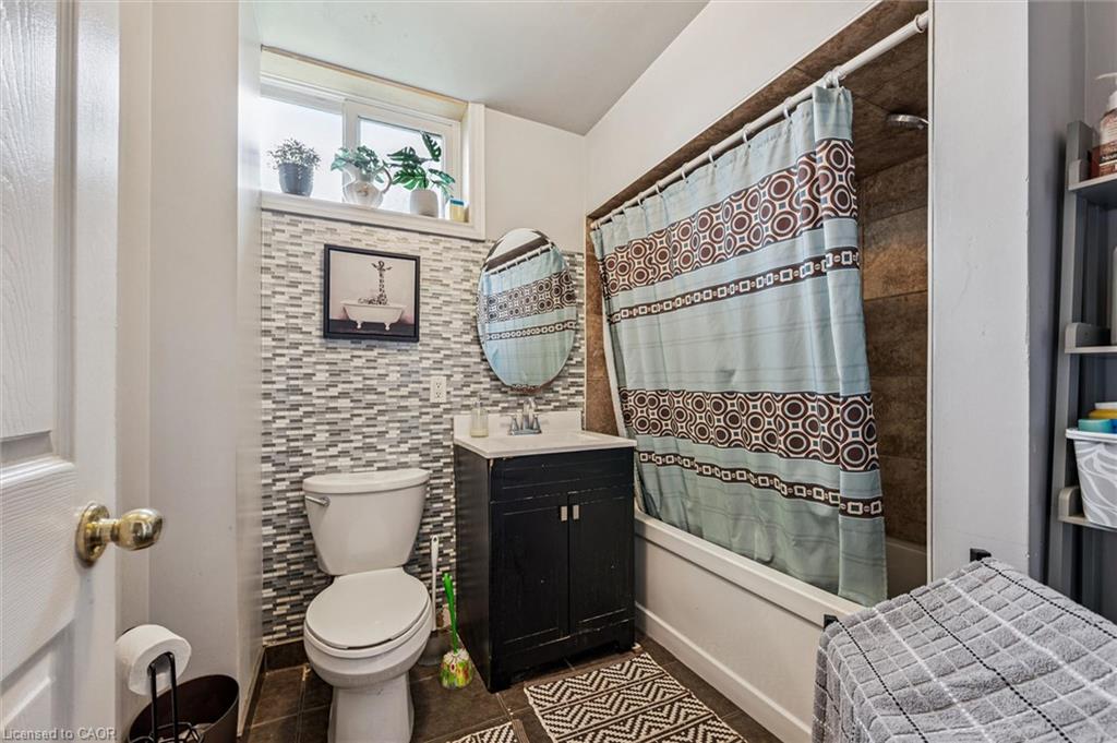27 Roseview Avenue Property Photo 29