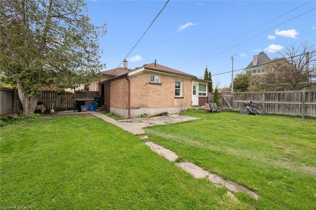 27 Roseview Avenue Property Photo 34