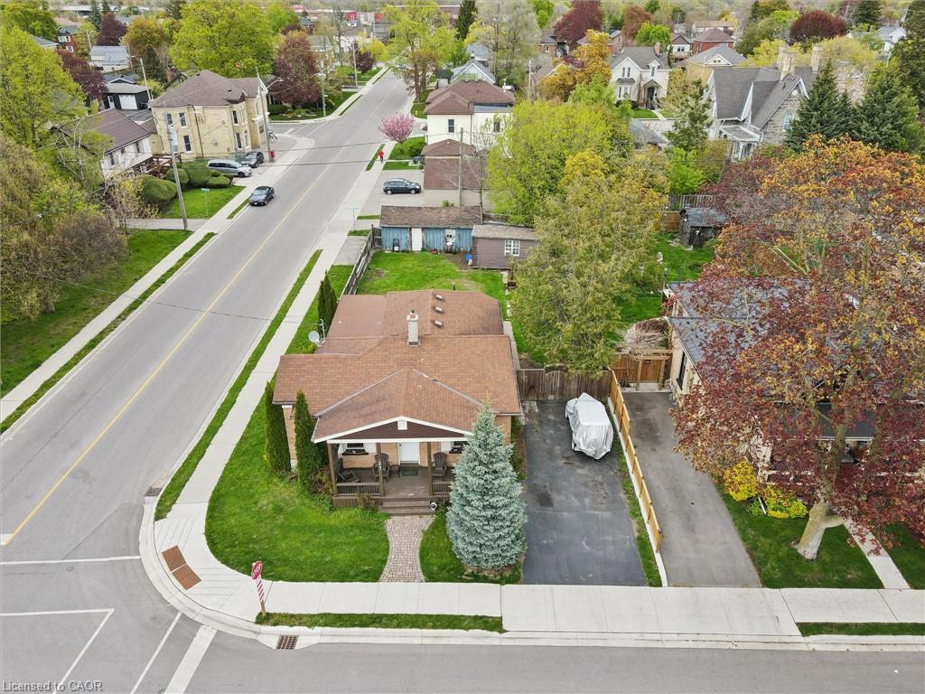 27 Roseview Avenue Property Photo 41