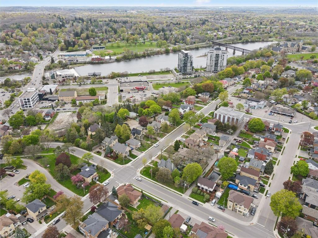 27 Roseview Avenue Property Photo 45
