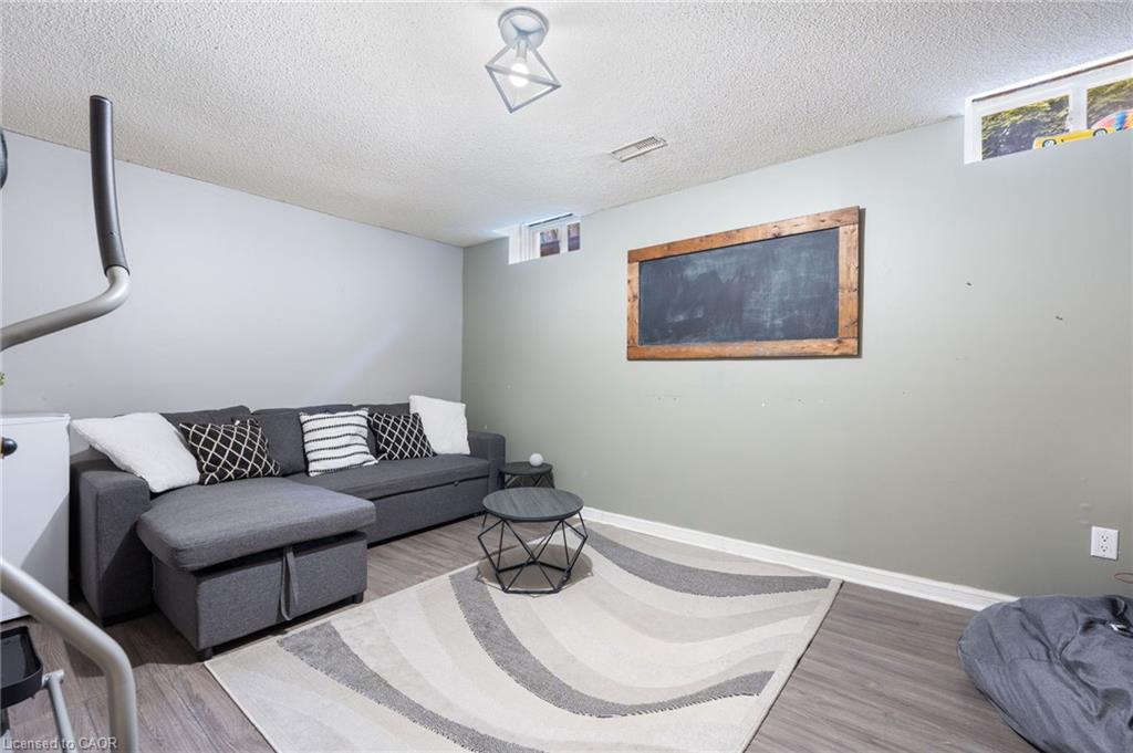 D-149 Brantwood Park Road Property Photo 18