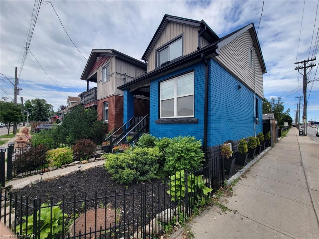 309 Cope Street Property Photo 6