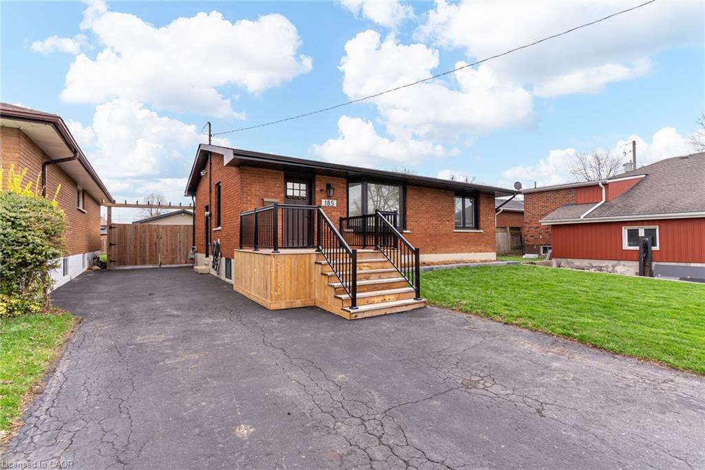 185 Deschene Avenue Property Photo 1