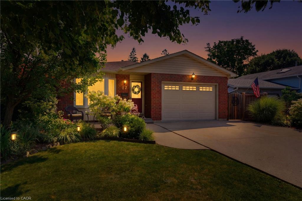17 Buchanan Drive Property Photo 2