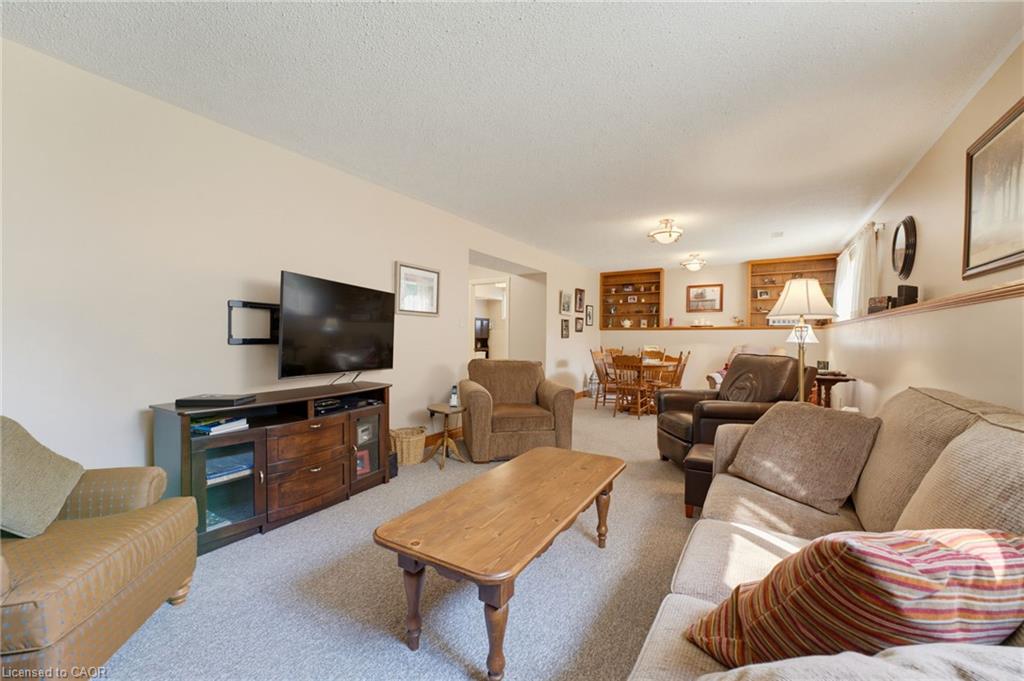 17 Buchanan Drive Property Photo 24