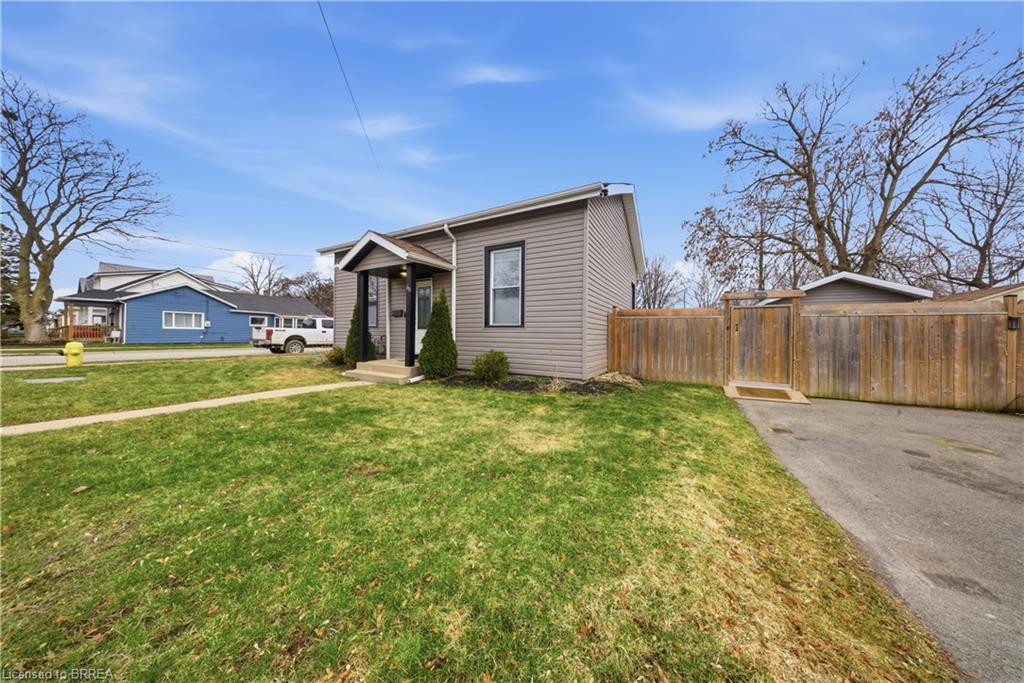 64 Richardson Street Property Photo 3