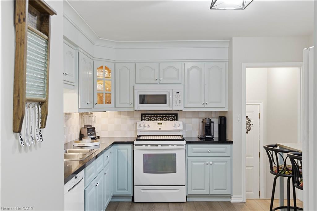 47 Kensington Avenue Property Photo 11