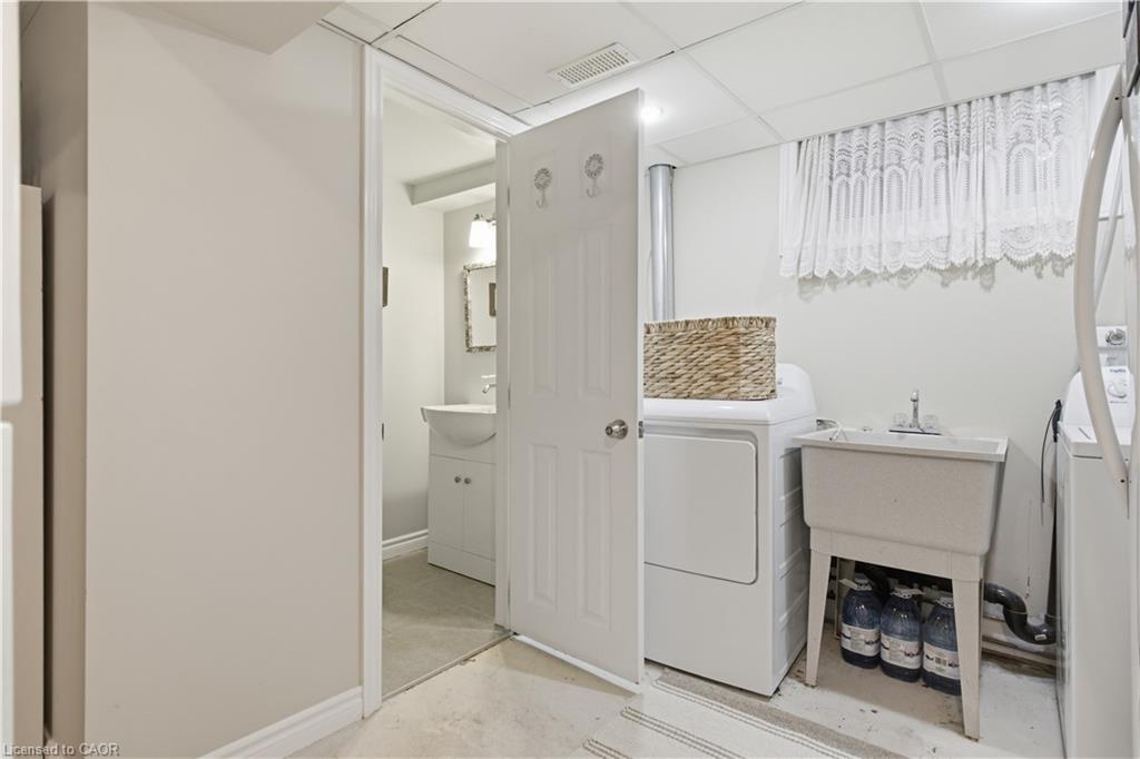 47 Kensington Avenue Property Photo 36