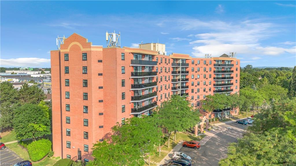 815-9 Bonheur Court Property Photo 1