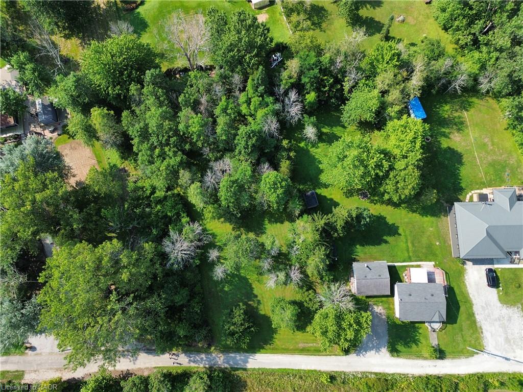 10 Humming Bird Lane Property Photo 3