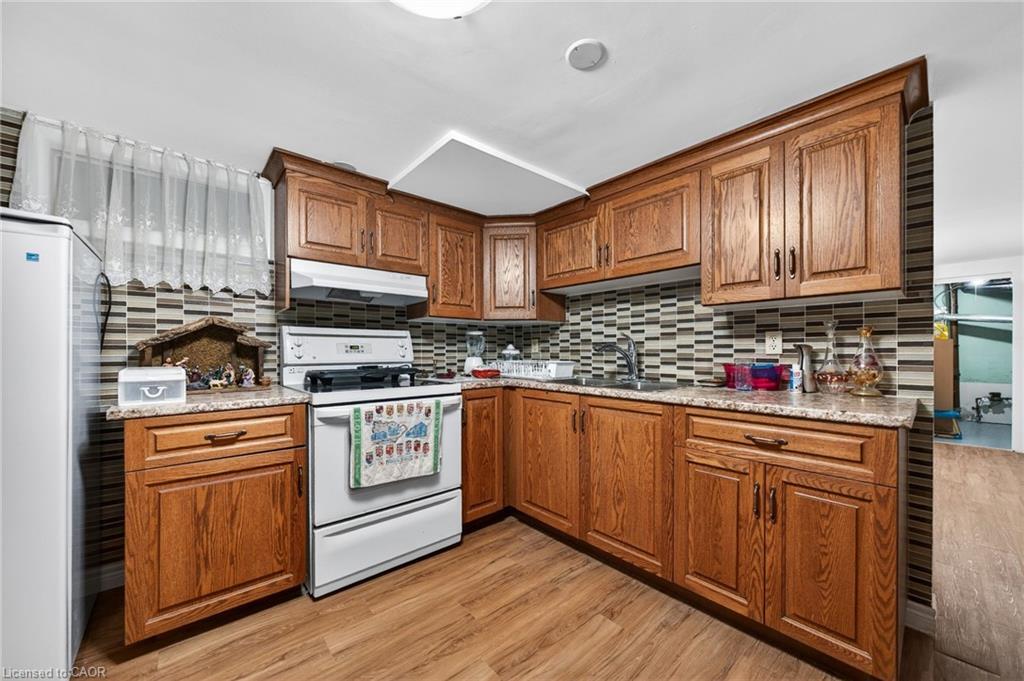 113 Plymouth Road Property Photo 27