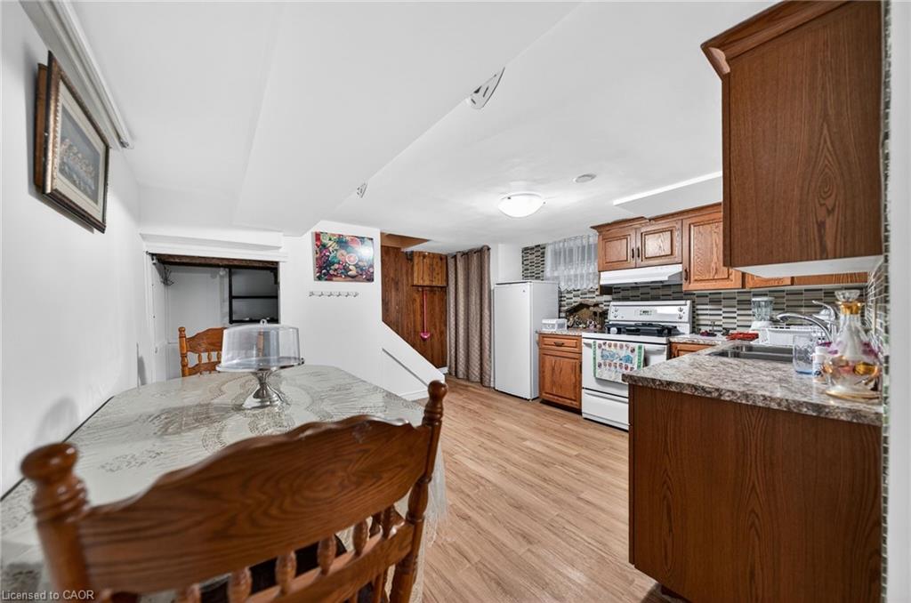 113 Plymouth Road Property Photo 28