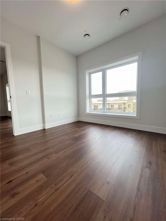 606-1000 Lackner Place Property Photo 2