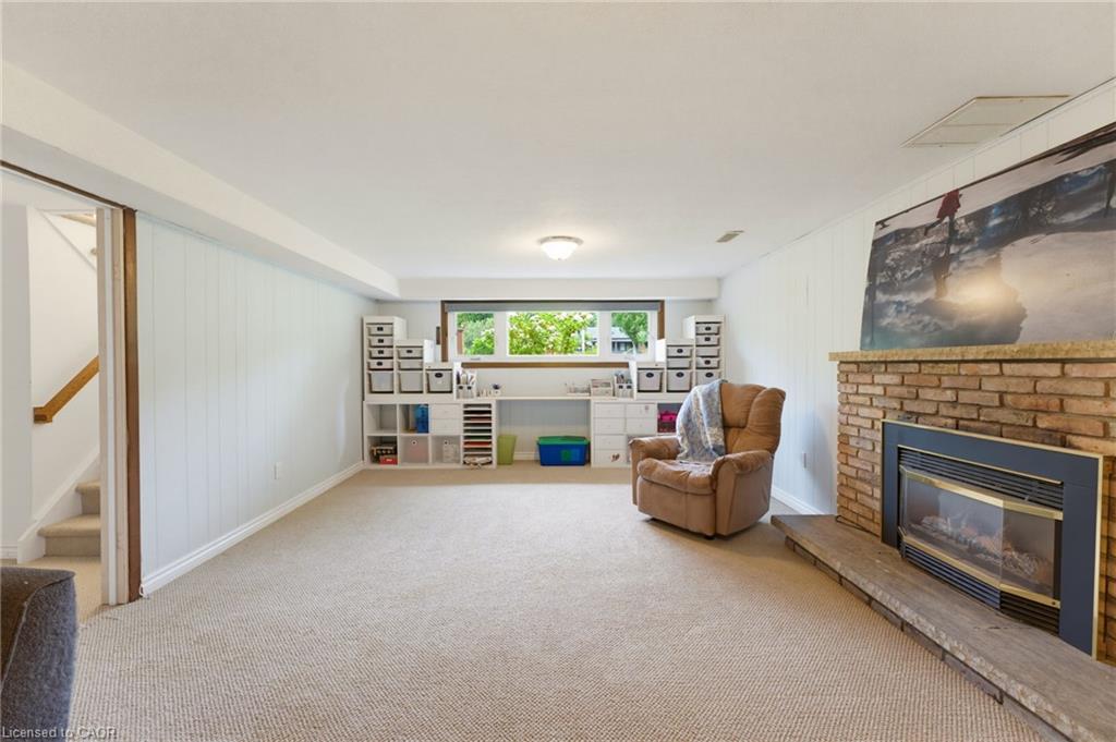 200 Lynden Road Property Photo 18