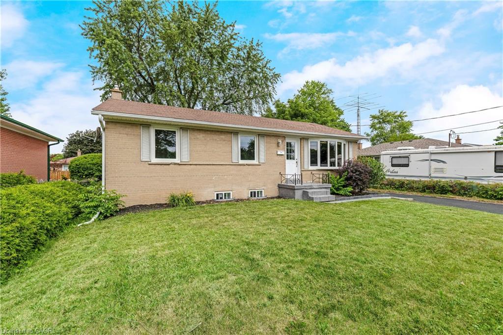 39 Mcgilvray Crescent Property Photo 5