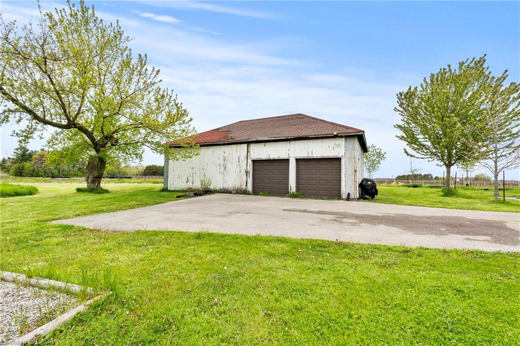 1068 Niagara Stone Road Property Photo 3