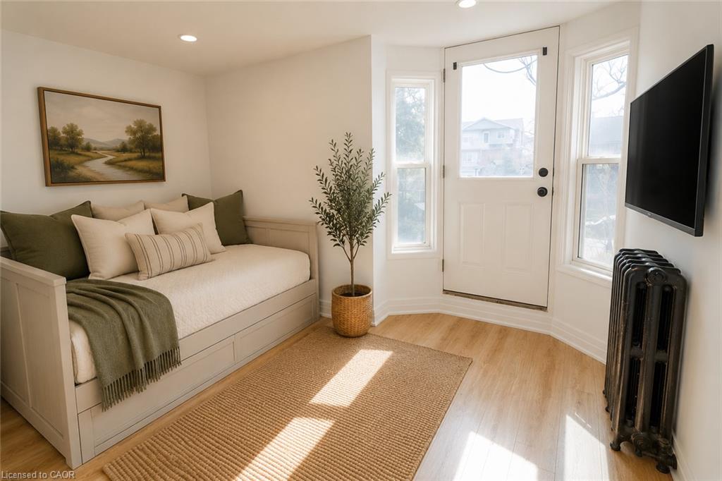 49 Gladstone Avenue Property Photo 7