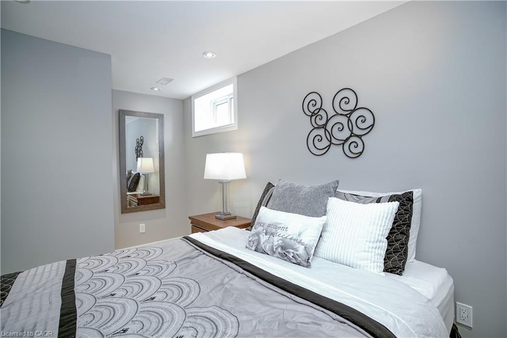 A-241 Guelph Avenue Property Photo 17