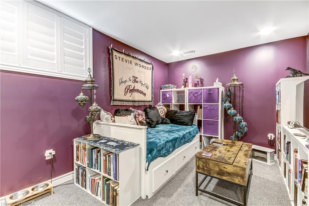 584616 Beachville Road Property Photo 19
