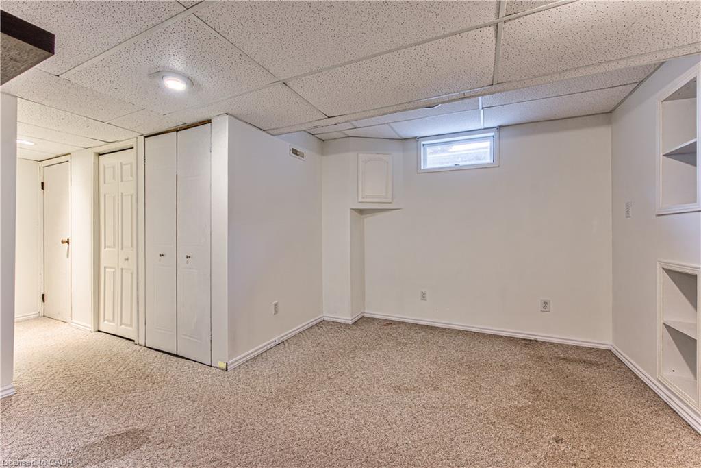 104 Springbank Crescent Property Photo 23