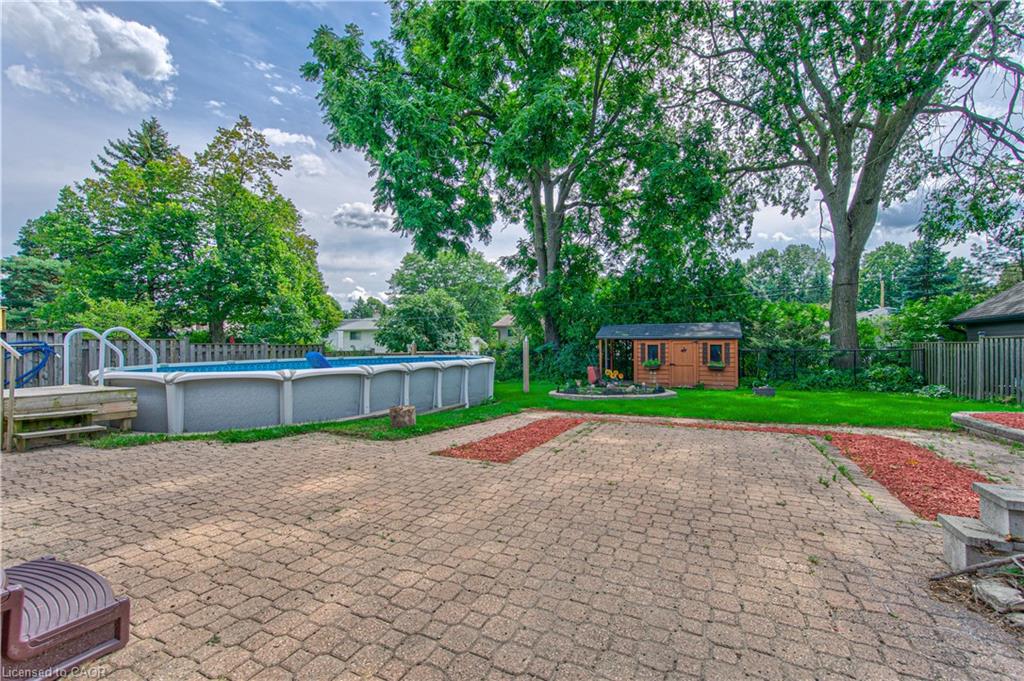 104 Springbank Crescent Property Photo 29