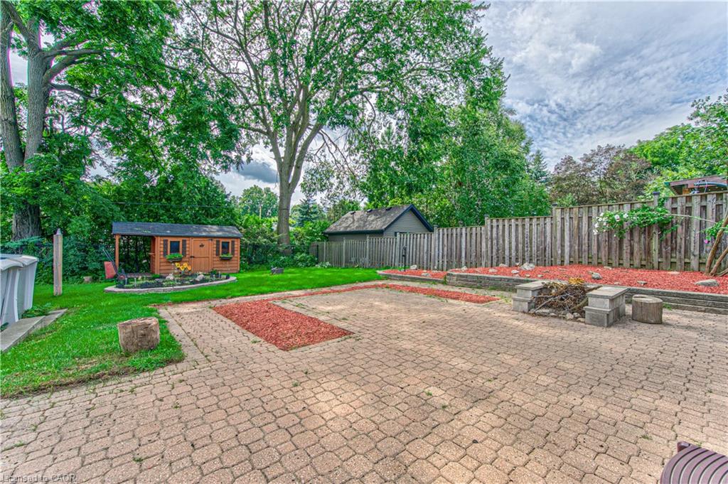 104 Springbank Crescent Property Photo 31