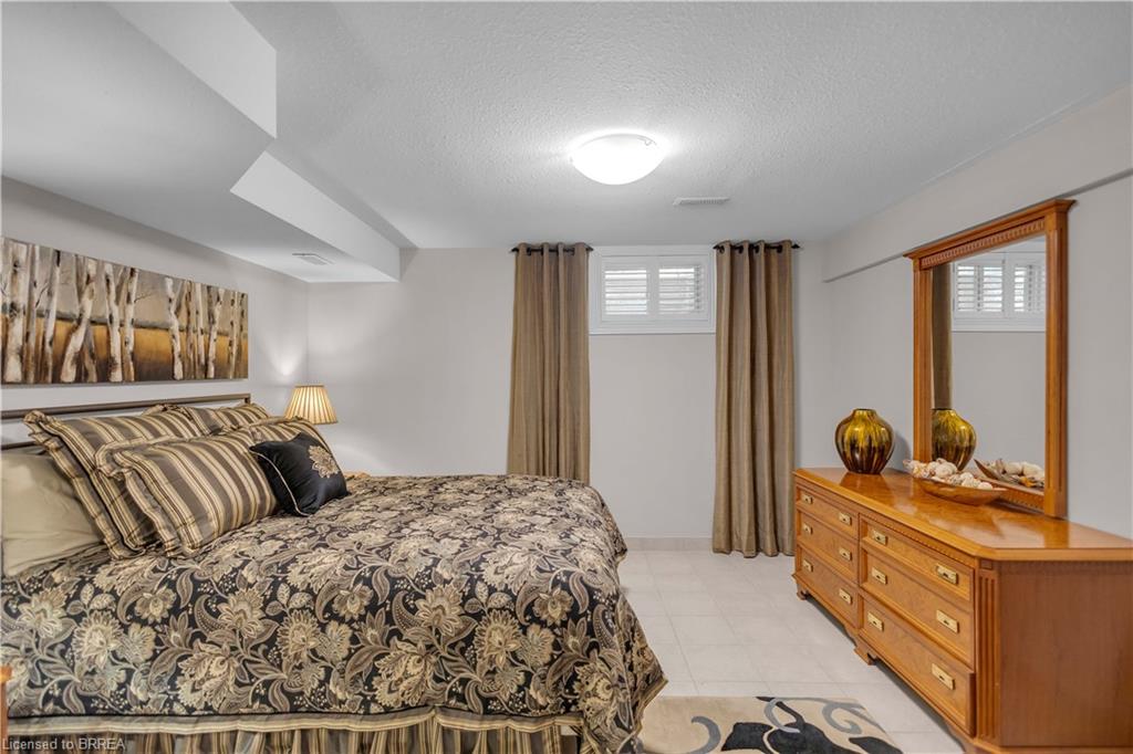 13-633 Park Road N Property Photo 22