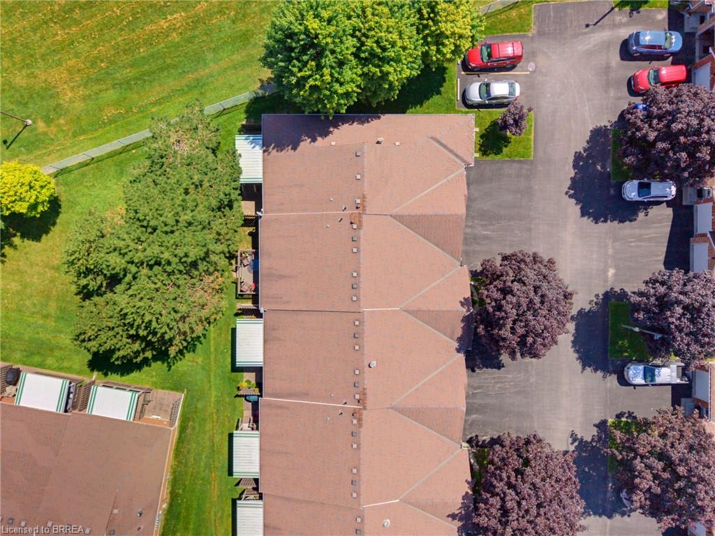 10-60 Whitlaw Way Property Photo 32