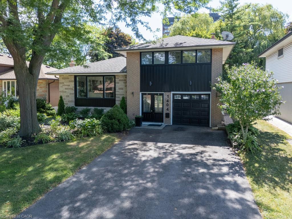 1404 Lewisham Drive Property Photo 2
