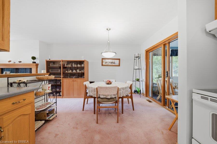 70 Thirteenth Street W Property Photo 13