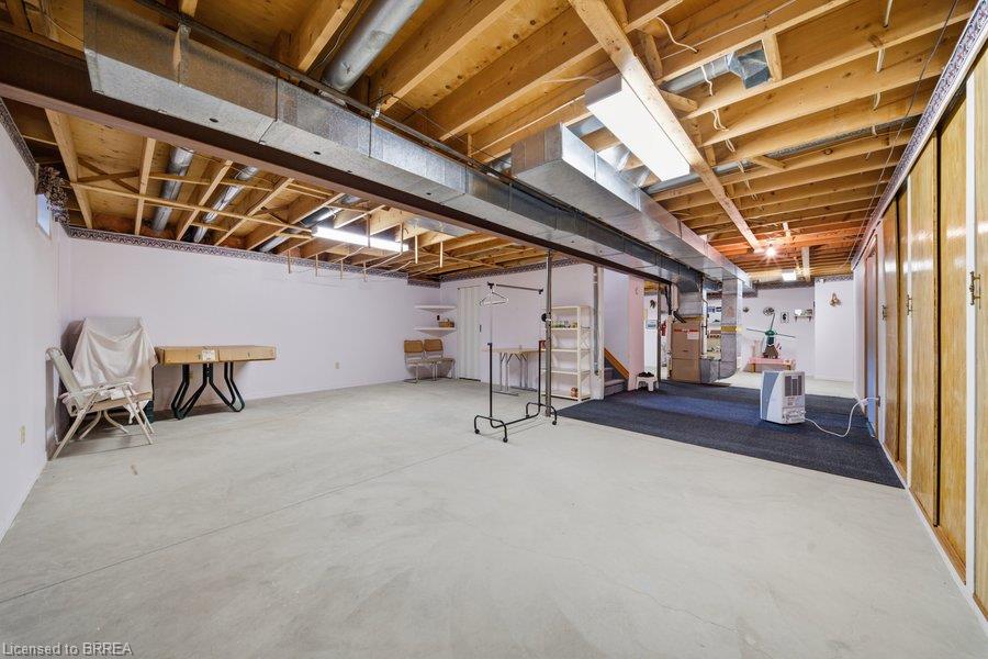 70 Thirteenth Street W Property Photo 22