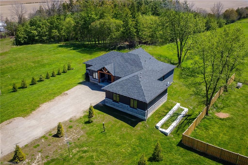 1266 Colborne Street W Property Photo 7