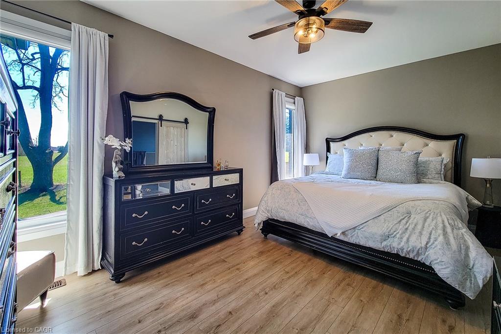 1266 Colborne Street W Property Photo 23